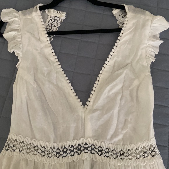 Hello Molly “The Art Of Love” Crochet Open Back Maxi Dress - Picture 7 of 8